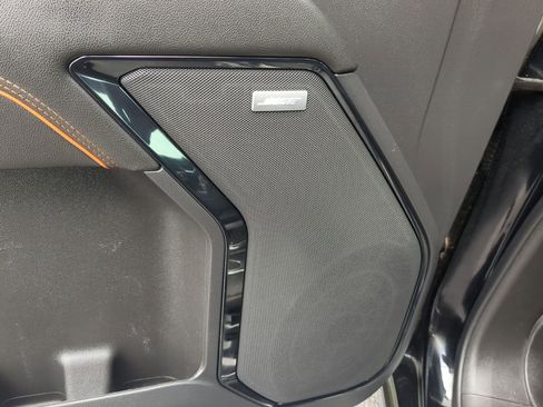 Used 2023 GMC Sierra 1500 AT4 w/ Technology Package image 13