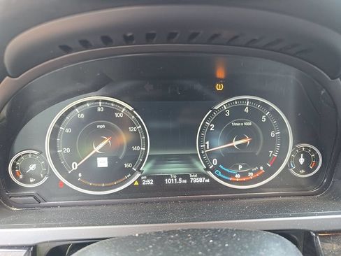 Used 2015 BMW 750Li xDrive AWD/4WD image 8