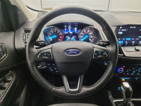 Used 2019 Ford Escape SE FWD image 22