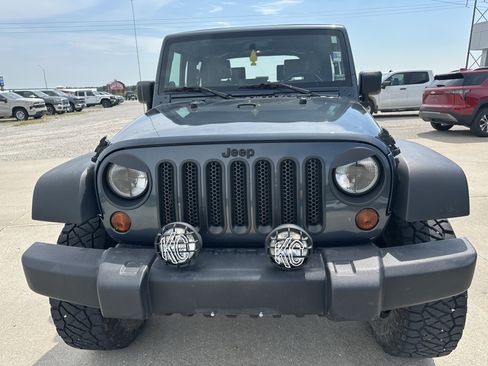 Used 2008 Jeep Wrangler X AWD/4WD image 6