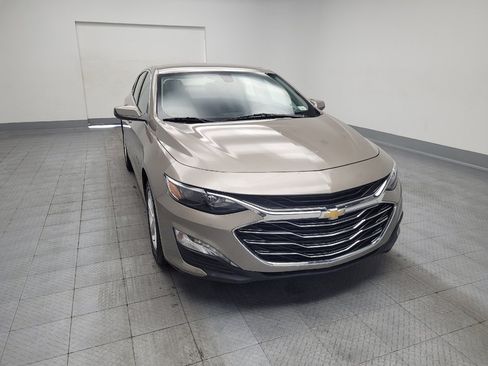 Used 2022 Chevrolet Malibu LT FWD image 14