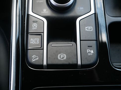 Certified 2023 Kia Sorento SX AWD/4WD image 31