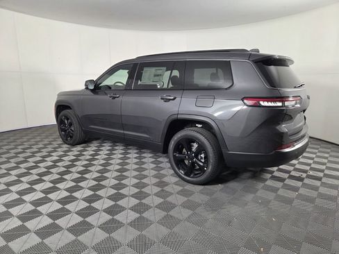 New 2026 Jeep Grand Cherokee L Limited w/ Limited Altitude Package RWD image 6