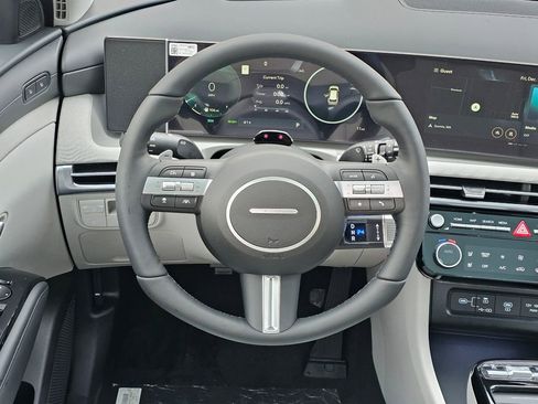 New 2026 Hyundai Tucson Limited image 16