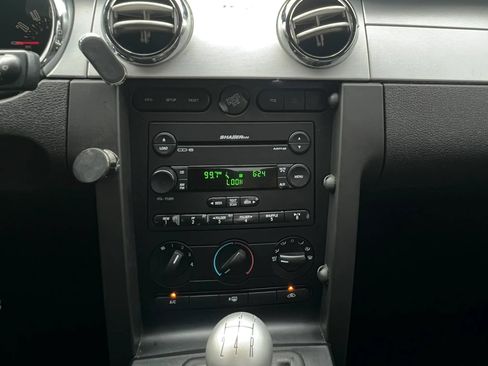 Used 2007 Ford Mustang Coupe RWD image 20