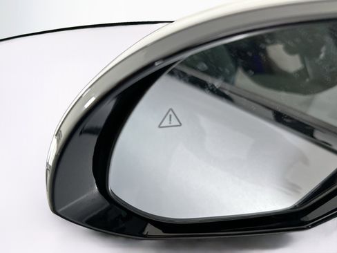 Used 2024 Hyundai Ioniq 6 Limited image 16