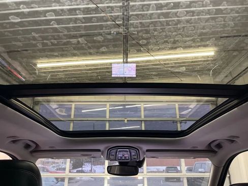 Used 2023 Jeep Grand Cherokee 4xe w/ MOPAR Finishing Package image 21