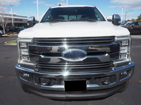 Used 2019 Ford F350 Lariat w/ Lariat Ultimate Package image 2