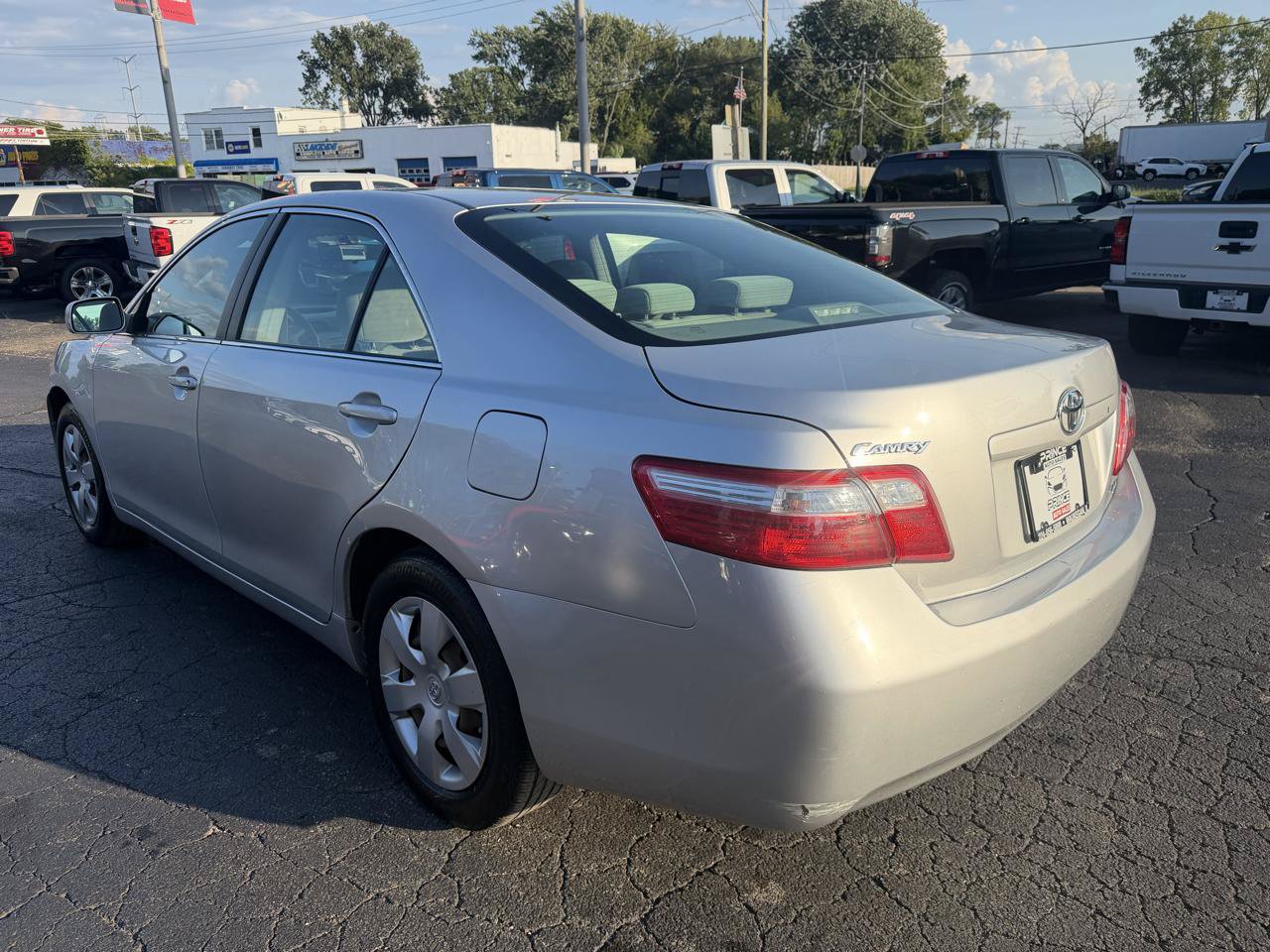 Used 2008 Toyota Camry LE FWD image 5