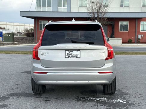 Used 2024 Volvo XC90 B5 Core w/ Protection Package Premier image 25