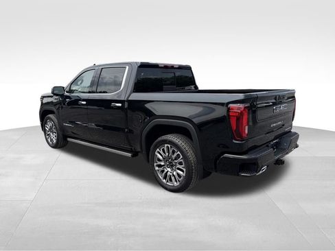 Used 2025 GMC Sierra 1500 Denali Ultimate AWD/4WD image 17