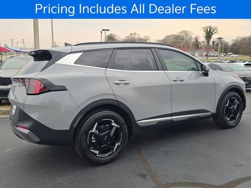 New 2026 Kia Sportage EX FWD image 3