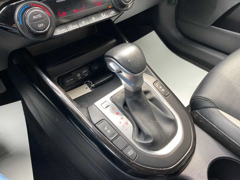Used 2019 Kia Forte EX FWD image 22