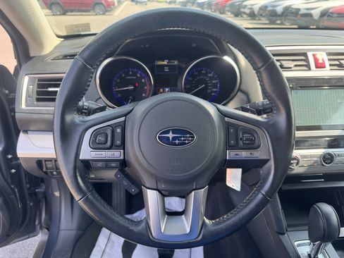 Used 2016 Subaru Outback 2.5i Premium AWD/4WD image 17