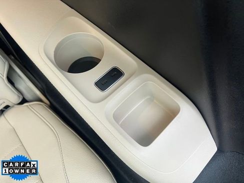 Used 2023 Mercedes-Benz GLS 450 4MATIC image 13