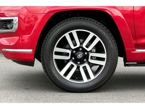 Certified 2022 Toyota 4Runner Limited image 30