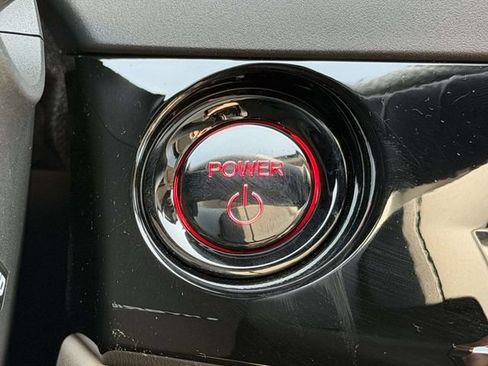 Certified 2025 Honda Accord EX-L image 17