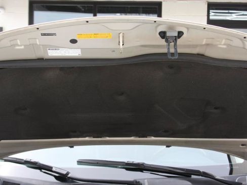 Used 2010 Lexus ES 350 FWD image 4