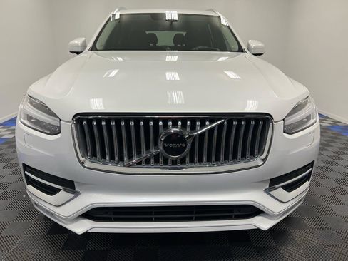Used 2022 Volvo XC90 T6 Inscription w/ Advanced Package AWD/4WD image 2