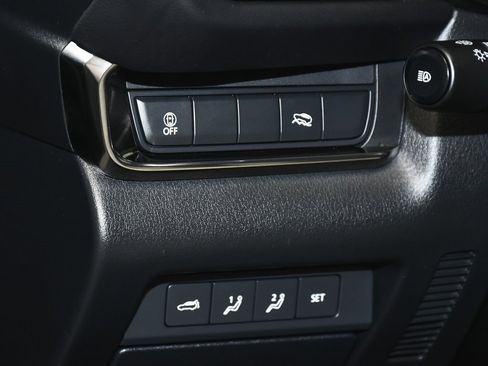 Used 2022 MAZDA CX-30 2.5 Turbo w/ Premium Package image 18