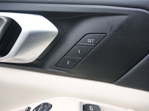 Used 2022 BMW X5 xDrive40i w/ Premium Package image 46