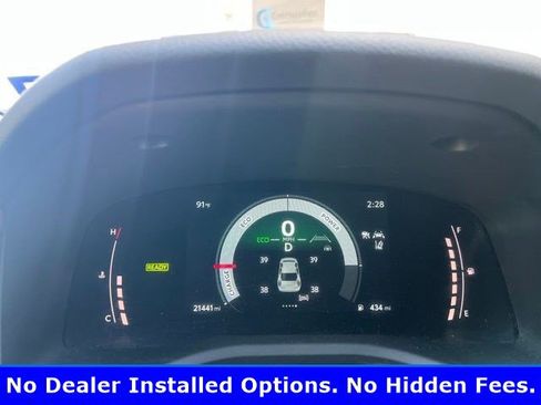 Used 2025 Toyota Camry LE FWD image 9
