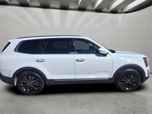 Used 2021 Kia Telluride SX w/ Towing Package image 12