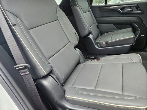 New 2026 GMC Yukon Elevation w/ Elevation Premium Package AWD/4WD image 30