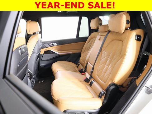 Used 2023 BMW X7 xDrive40i w/ Executive Package image 37