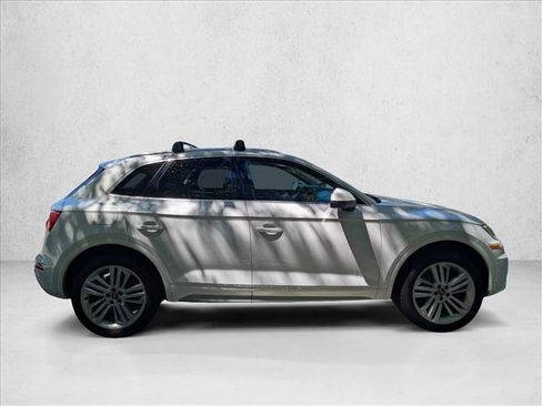 Used 2018 Audi Q5 Prestige w/ Prestige Package AWD/4WD image 3