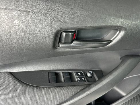 Certified 2022 Toyota Corolla LE FWD image 13