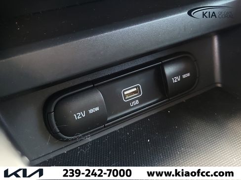 Used 2020 Kia Soul LX FWD image 24