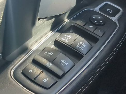 Used 2019 RAM 2500 Limited image 22