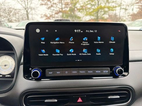 Used 2023 Hyundai Kona Limited image 32