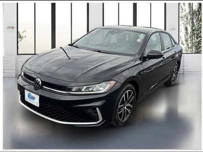 Used 2025 Volkswagen Jetta SE