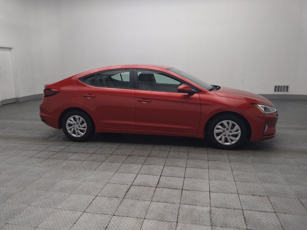 Used 2020 Hyundai Elantra SE FWD image 11