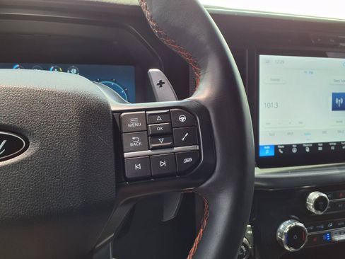 Used 2025 Ford F150 Raptor AWD/4WD image 8