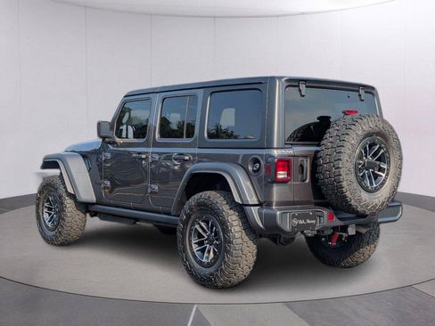 Used 2026 Jeep Wrangler Unlimited Sport AWD/4WD image 3