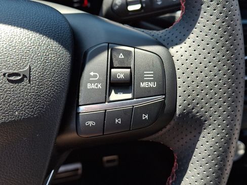 Certified 2024 Ford Escape ST-Line w/ Tech Pack #1 AWD/4WD image 30