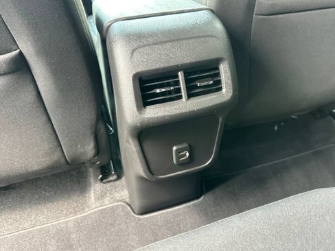 Used 2020 Chevrolet Equinox LT FWD image 14