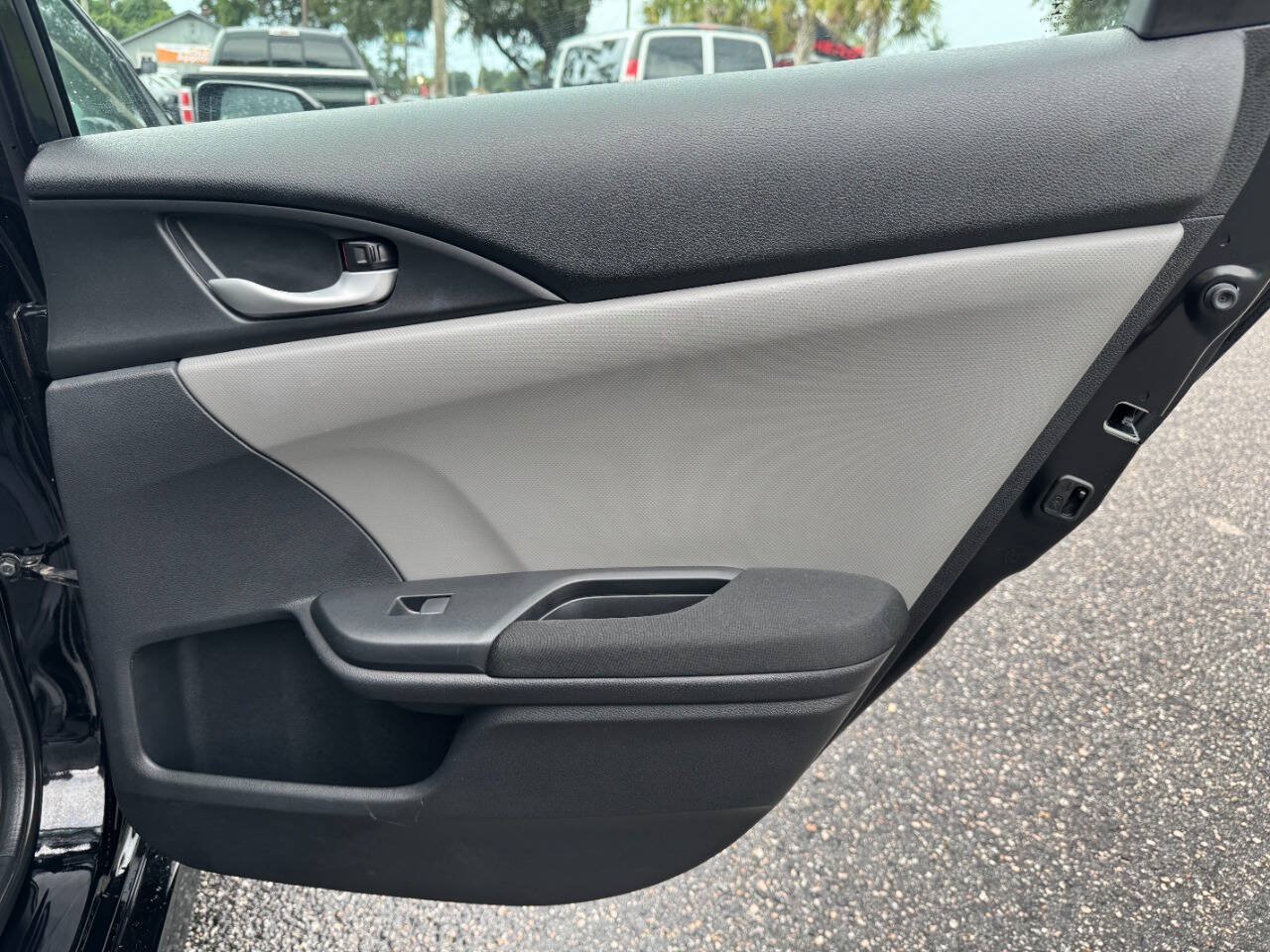 Used 2019 Honda Civic EX image 36