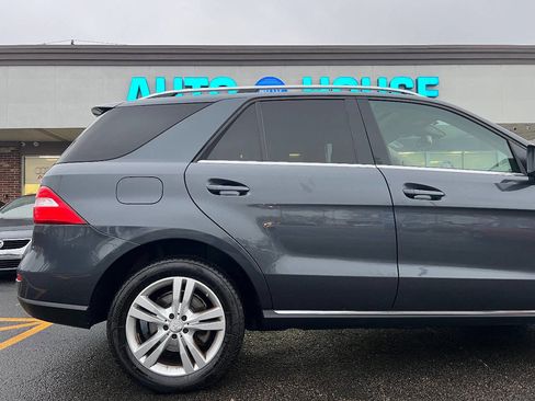 Used 2013 Mercedes-Benz ML 350 ML 350 4MATIC AWD 4dr SUV image 40