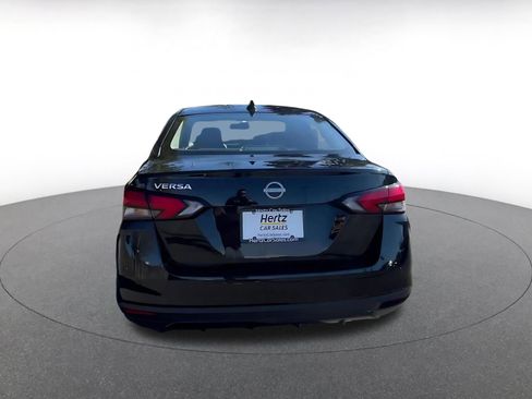 Used 2025 Nissan Versa SV FWD image 12