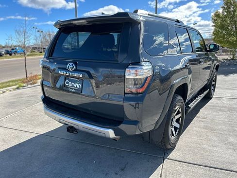 Used 2024 Toyota 4Runner TRD Off-Road Premium AWD/4WD image 8