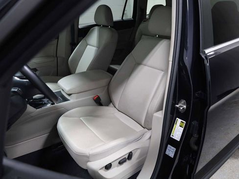 Used 2019 Volkswagen Atlas SE image 5