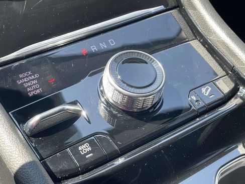 Used 2023 Jeep Grand Cherokee 4WD 4xe image 39