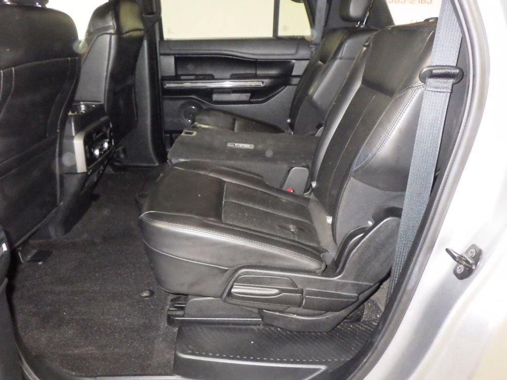 Used 2020 Ford Expedition Max XLT w/ Equipment Group 202A AWD/4WD image 6