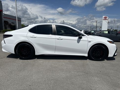 Certified 2024 Toyota Camry SE image 4