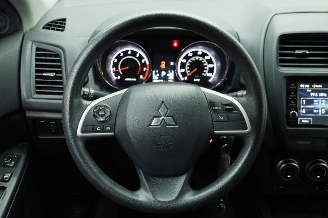 Used 2023 Mitsubishi Outlander Sport ES AWD/4WD image 25