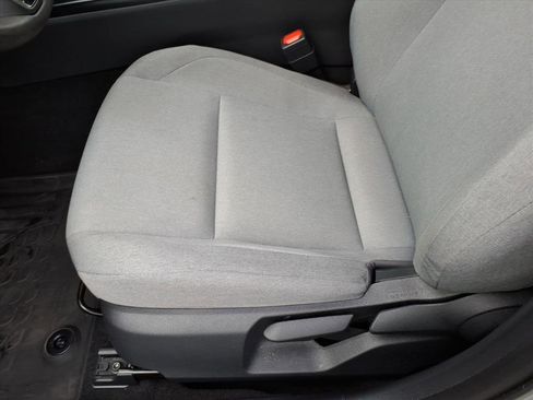 Certified 2025 Toyota Camry LE image 25